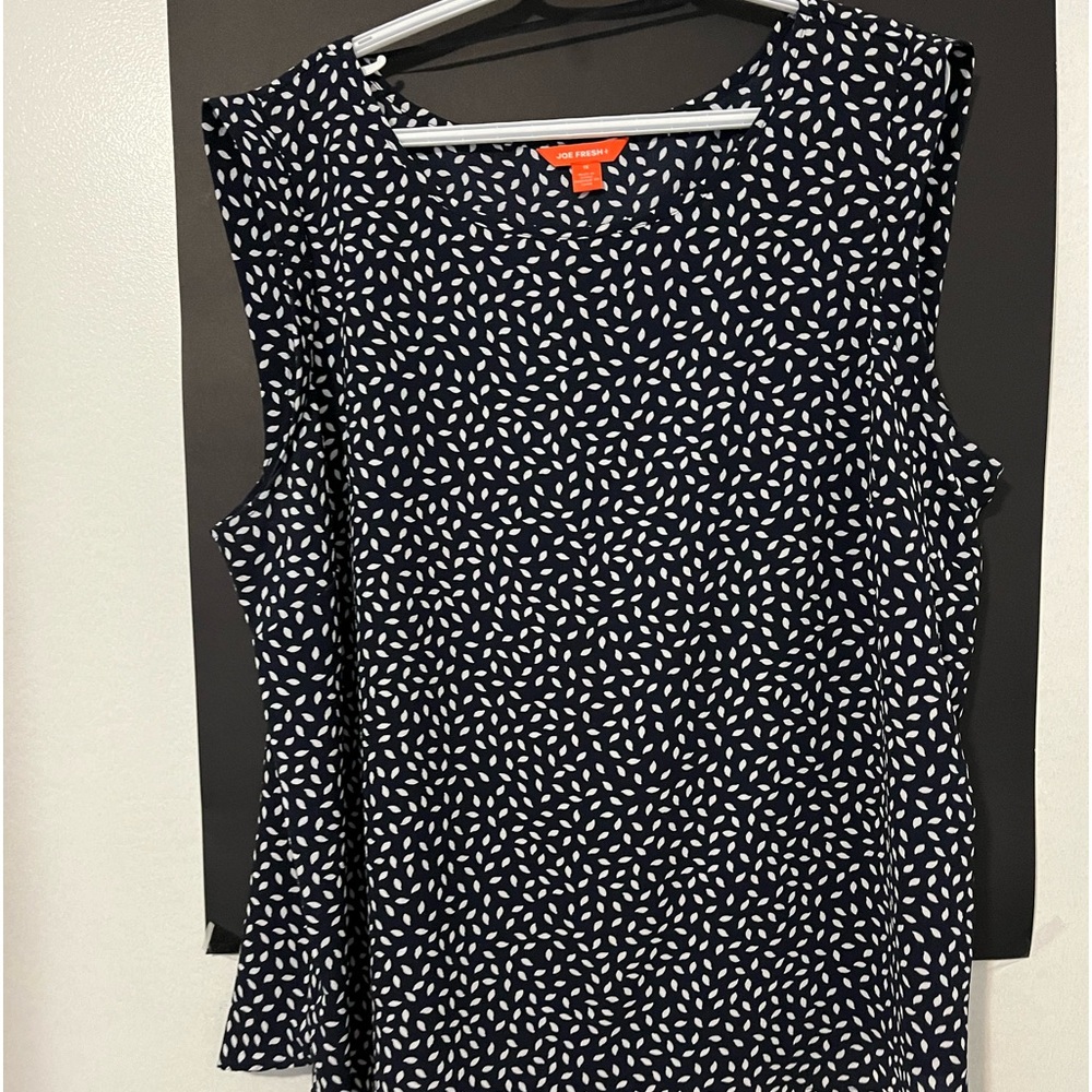 Ladies from Joe Fresh sleeveless top and matching shorts